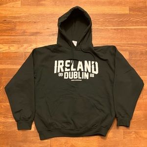 Black Gildan Ireland Dublin hoodie size medium